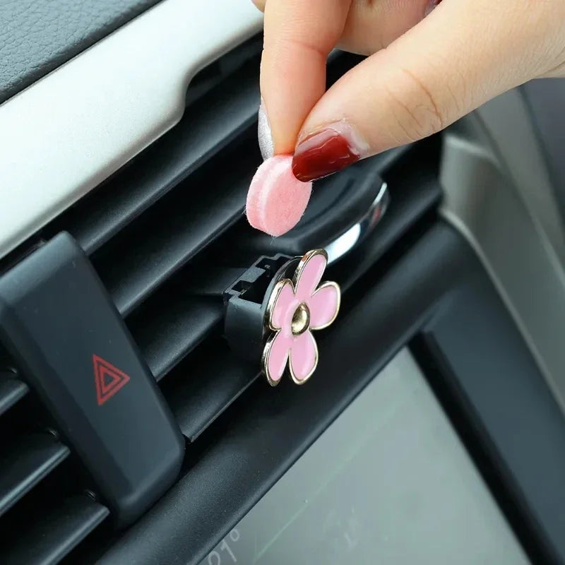 Car Outlet Vent Perfume Clips - Cute Flower